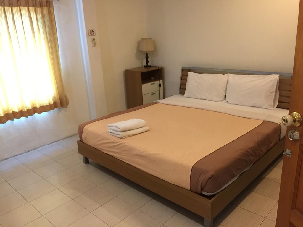 باتايا Piccolo Restaurant And Guest House المظهر الخارجي الصورة